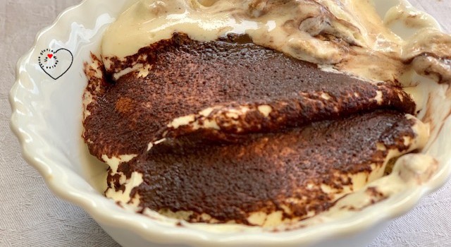 Tiramisù con savoiardi fatti in casa Tiramisù con savoiardi fatti in casa