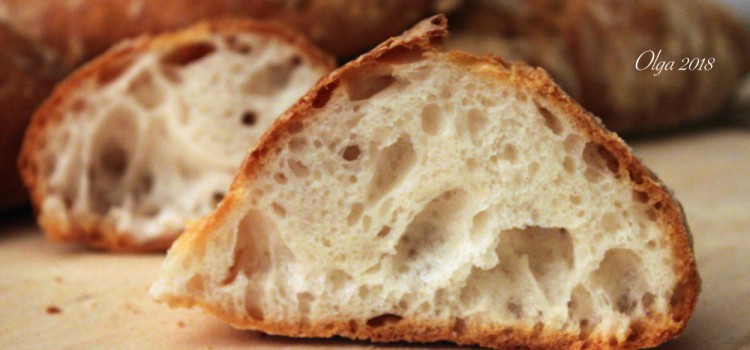Focaccia Morbidissima con i Pomodorini Focaccia Morbidissima con i Pomodorini