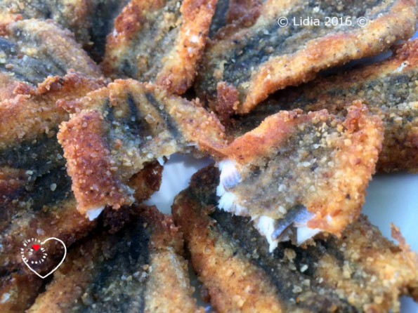 sardoni fritti aperto