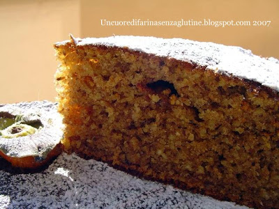 Torta ai Cachi e Frutta Secca