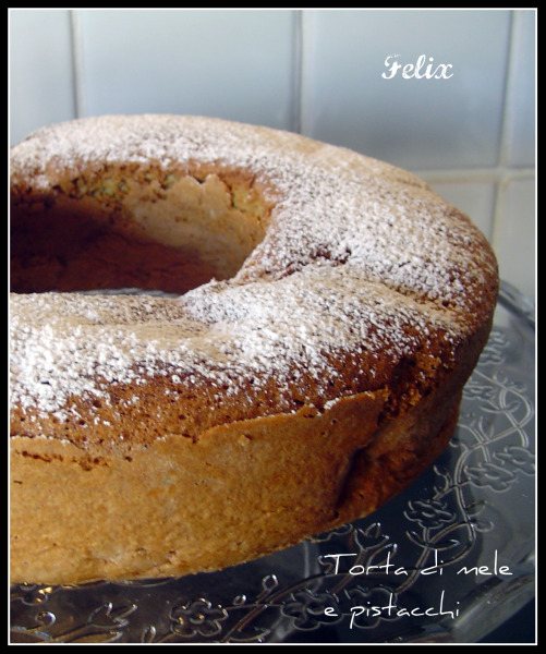 Torta di Mele e Pistacchi