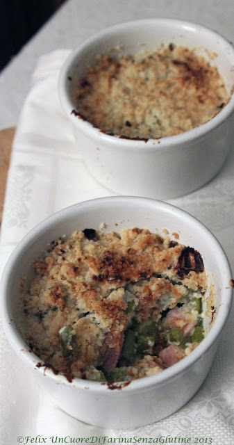 Crumble di Asparagi e Caprino