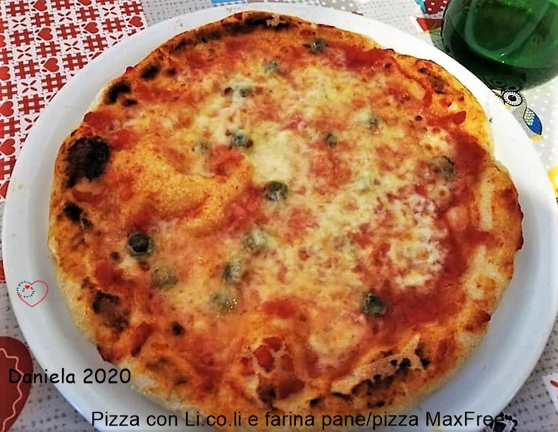 Pizza con Li.Co.Li e farina pane/pizza MAX FREE