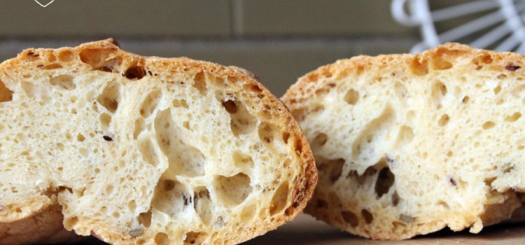 Pane con nuova Farina per pane Conad