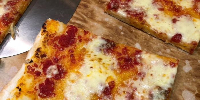 Pizza Bassa in teglia con Mix Molino di Diego per pizza